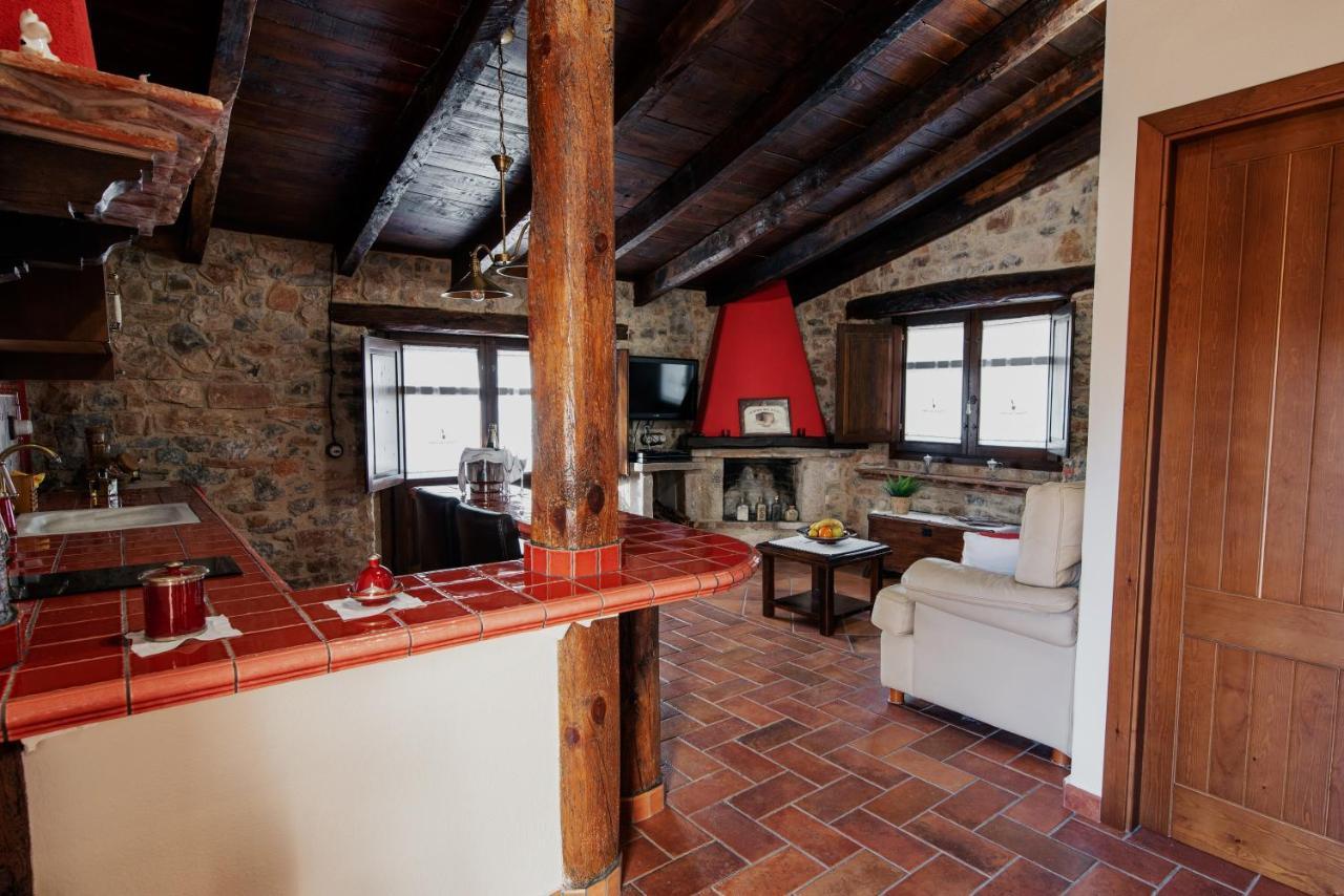 Masia Can Viver - Olive Oil Tourism B&B Бигес-и-Риельс Экстерьер фото