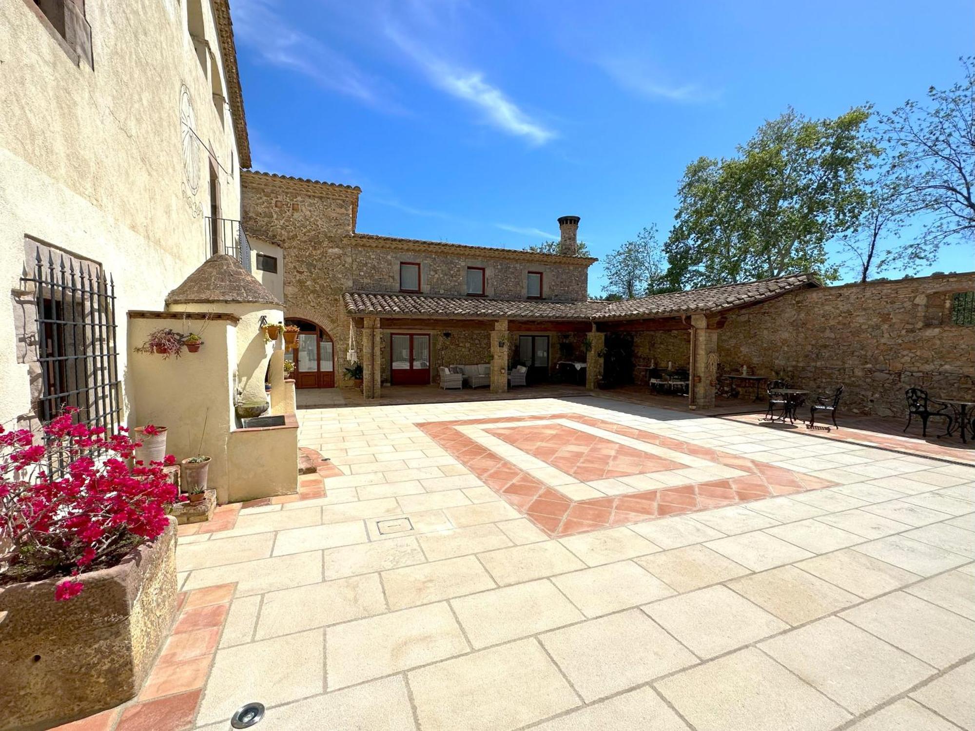 Masia Can Viver - Olive Oil Tourism B&B Бигес-и-Риельс Экстерьер фото