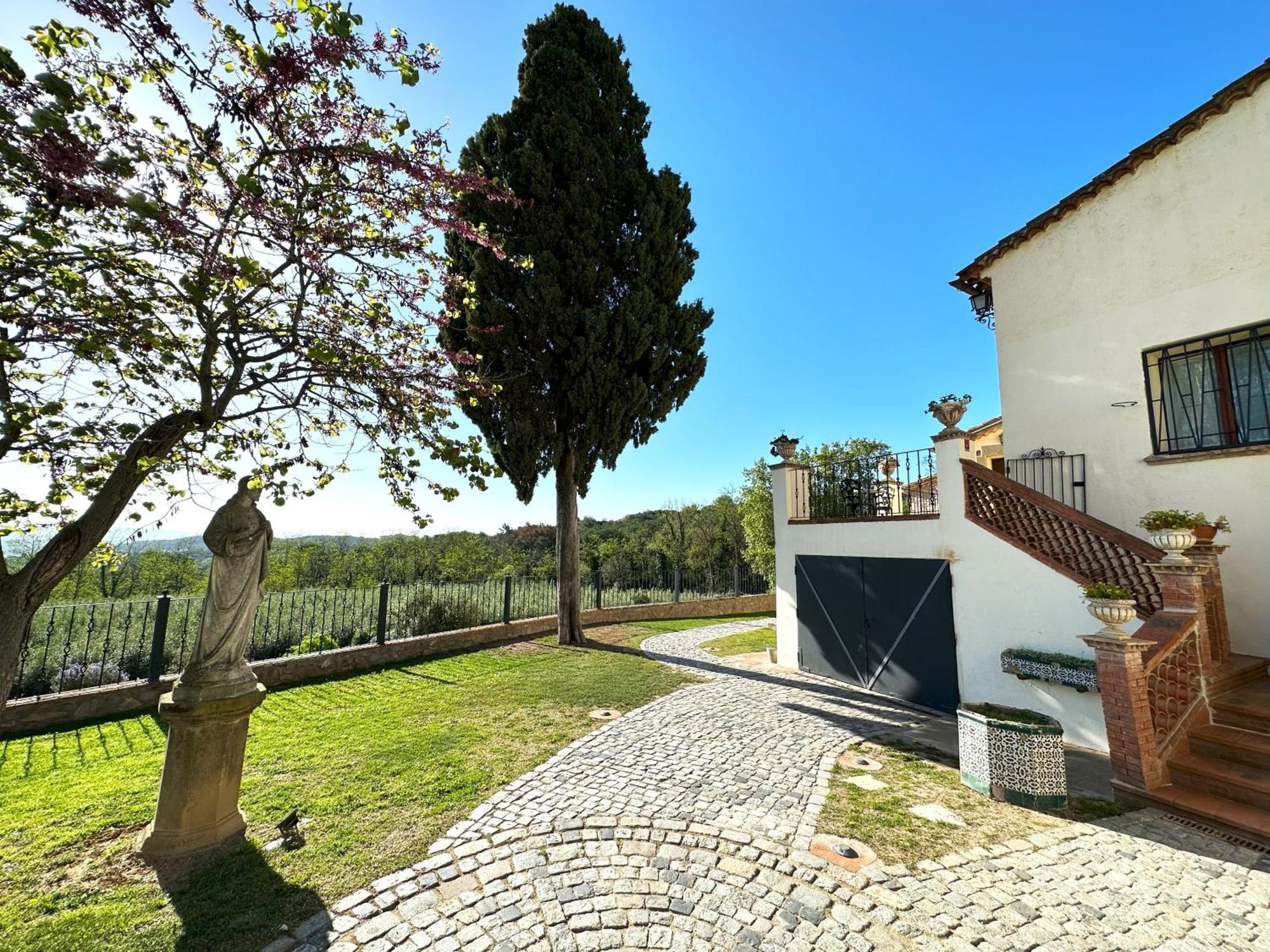 Masia Can Viver - Olive Oil Tourism B&B Бигес-и-Риельс Экстерьер фото