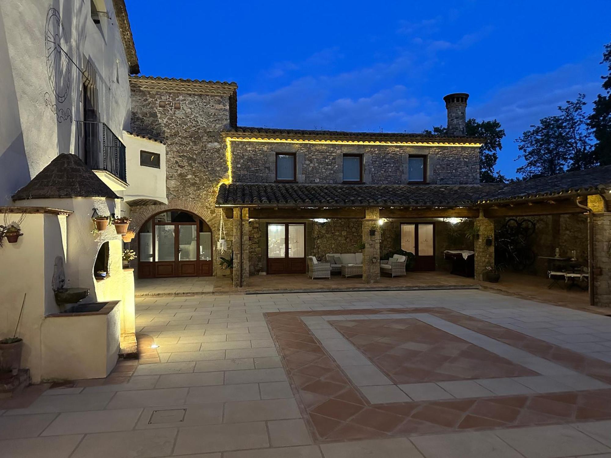 Masia Can Viver - Olive Oil Tourism B&B Бигес-и-Риельс Экстерьер фото